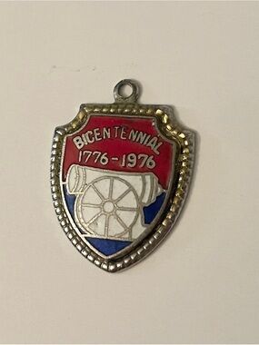 Vintage Sterling Silver USA Bicentennial 1776-1976 Enamel Shield Charm